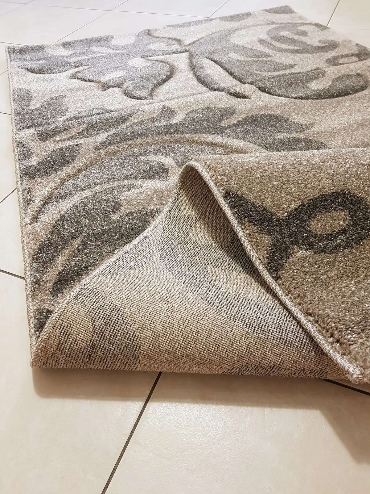 Килим з художньою стрижкою Tropica beige C586A