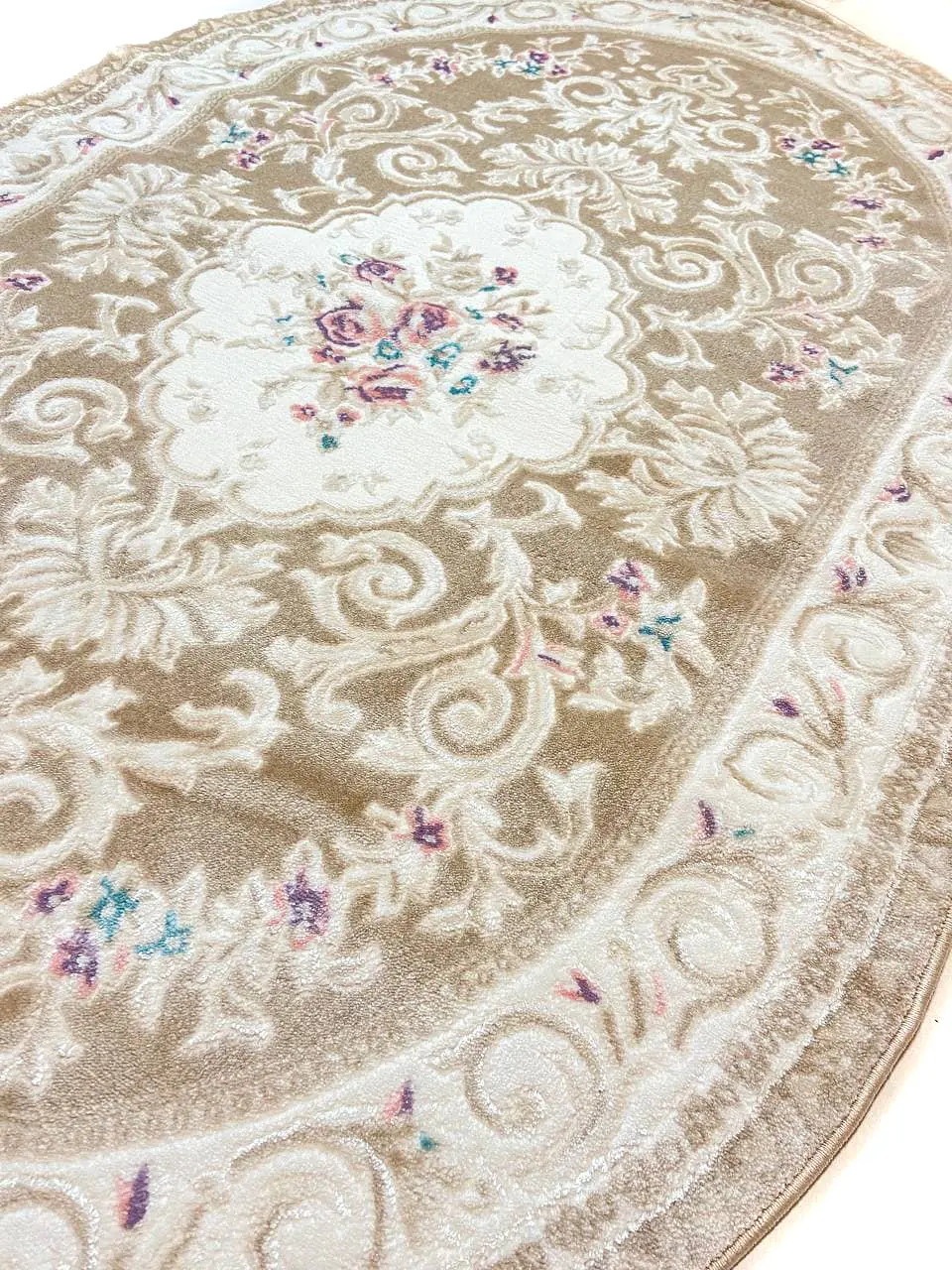 Класичний килим Flora Бежевий P659B
