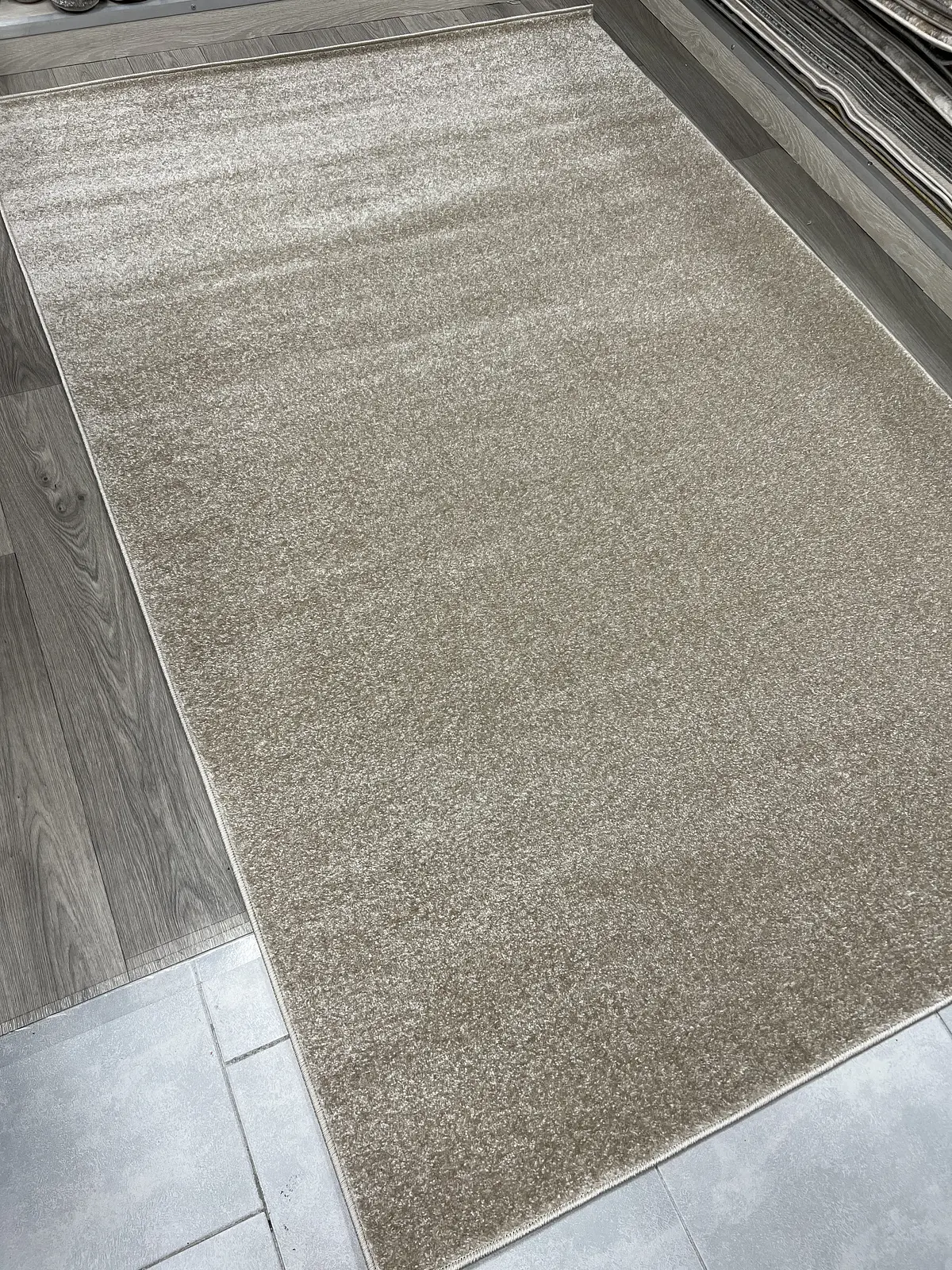 Килим фризе з невисоким ворсом Lumis L.Beige 00000A