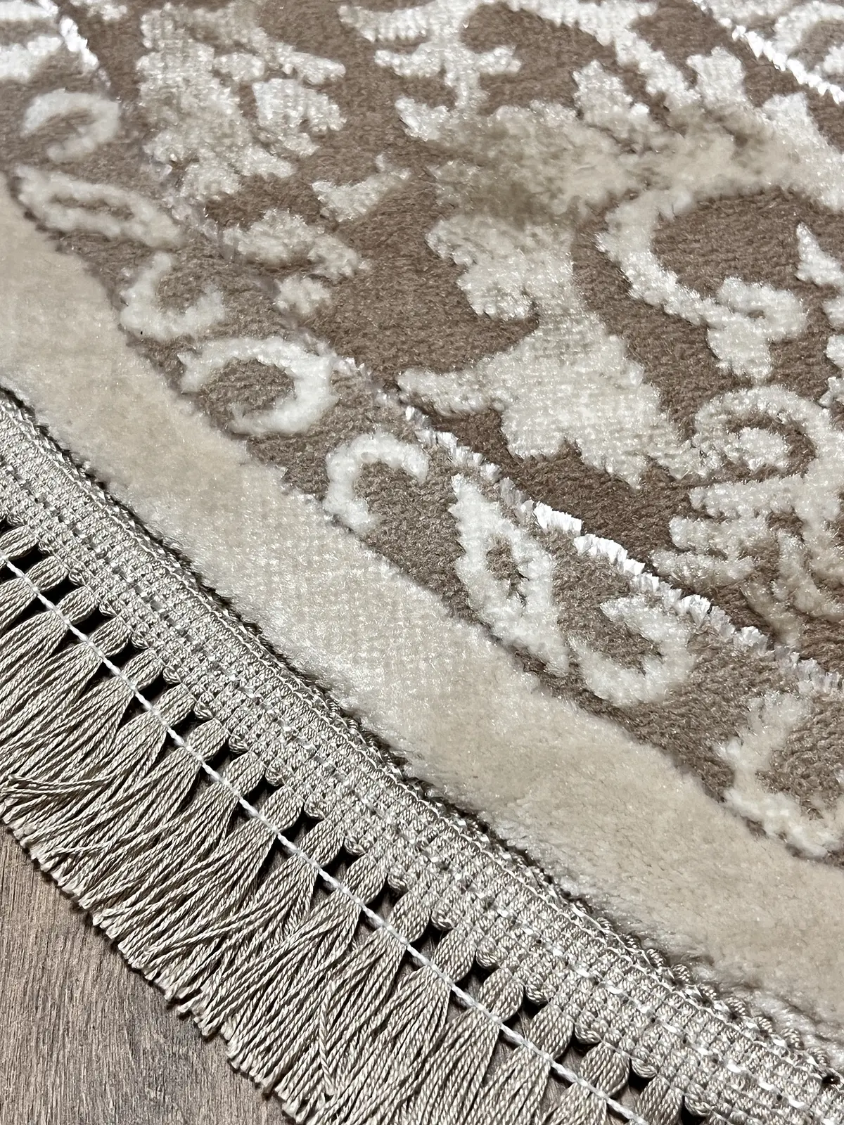 Килим з комбінованим ворсом и термоусадкой Glacia BEIGE 03977A