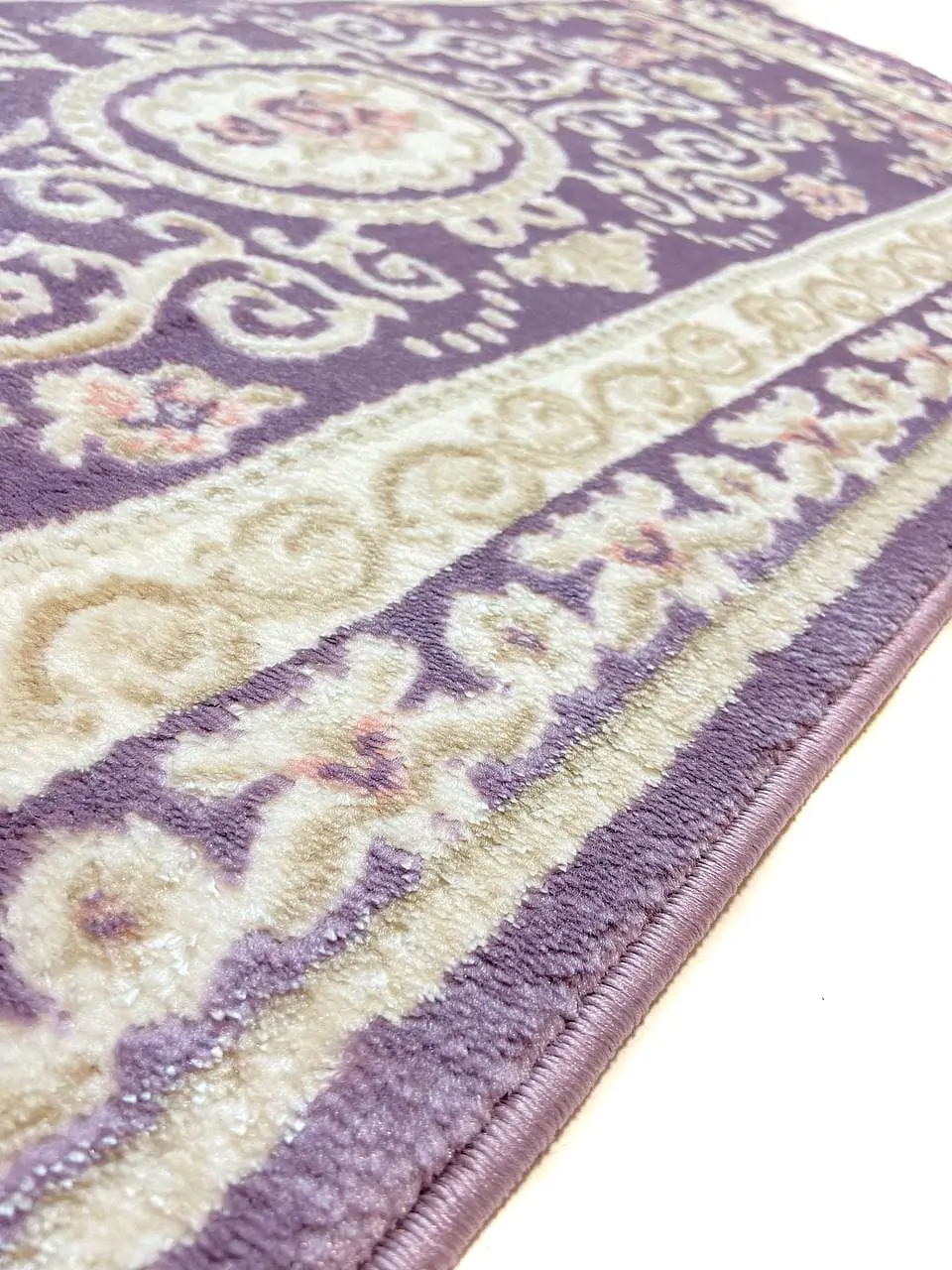 Класичний килим Flora L_LILAC / L_LILAC P658B