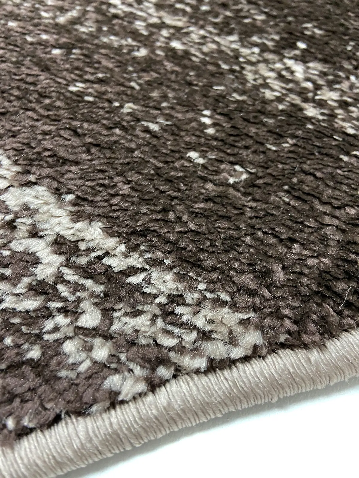 Килим фризе з невисоким ворсом Macio Beige 02239A