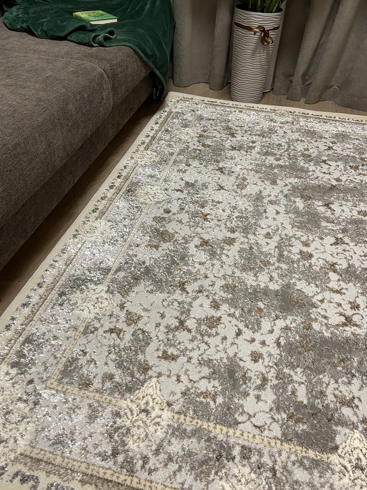 Килим з комбінованим ворсом и термоусадкой Optix бежевий з сірим beige C340D
