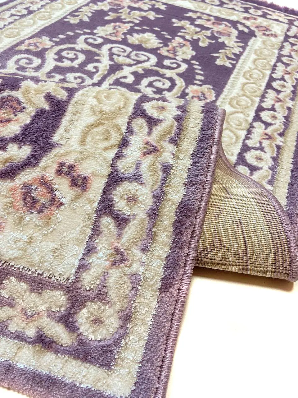 Класичний килим Flora L_LILAC / L_LILAC P658B