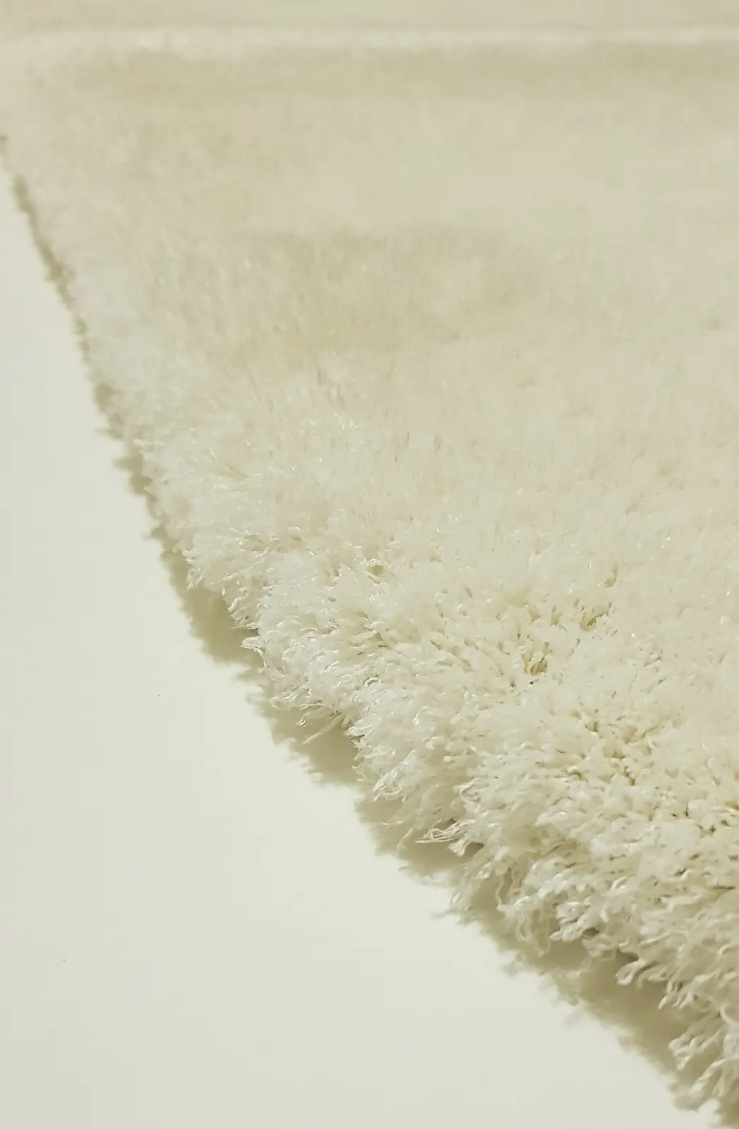 Пухнастий килим Argenta Plush WHITE / WHITE P113A