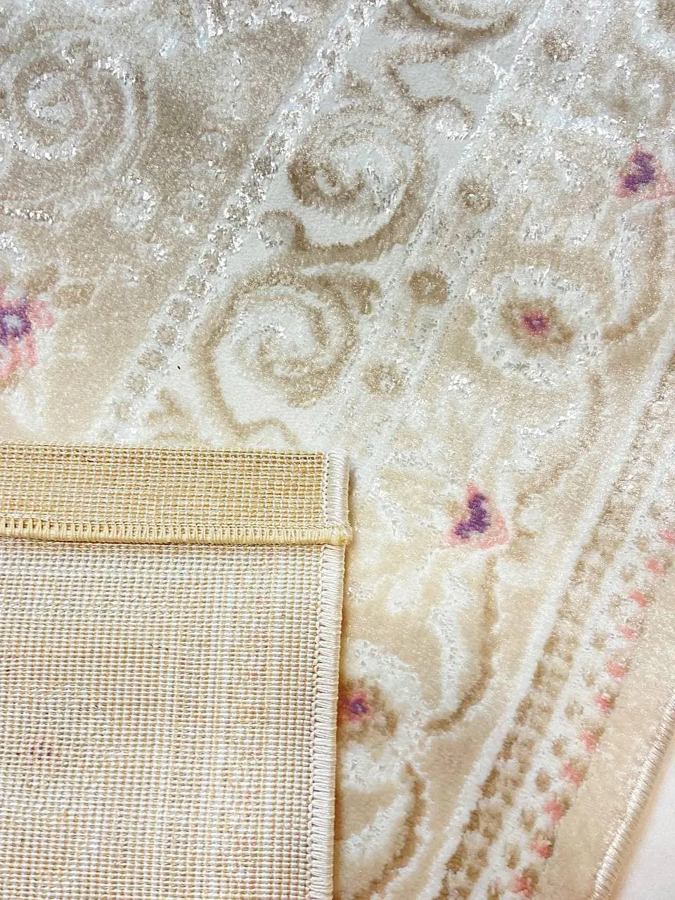 Класичний килим Flora Beige P658B