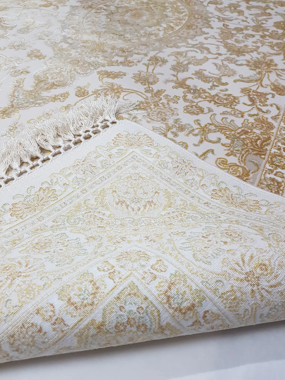 Килим з бамбукової нитки Heritex Imperia Золотий 1766