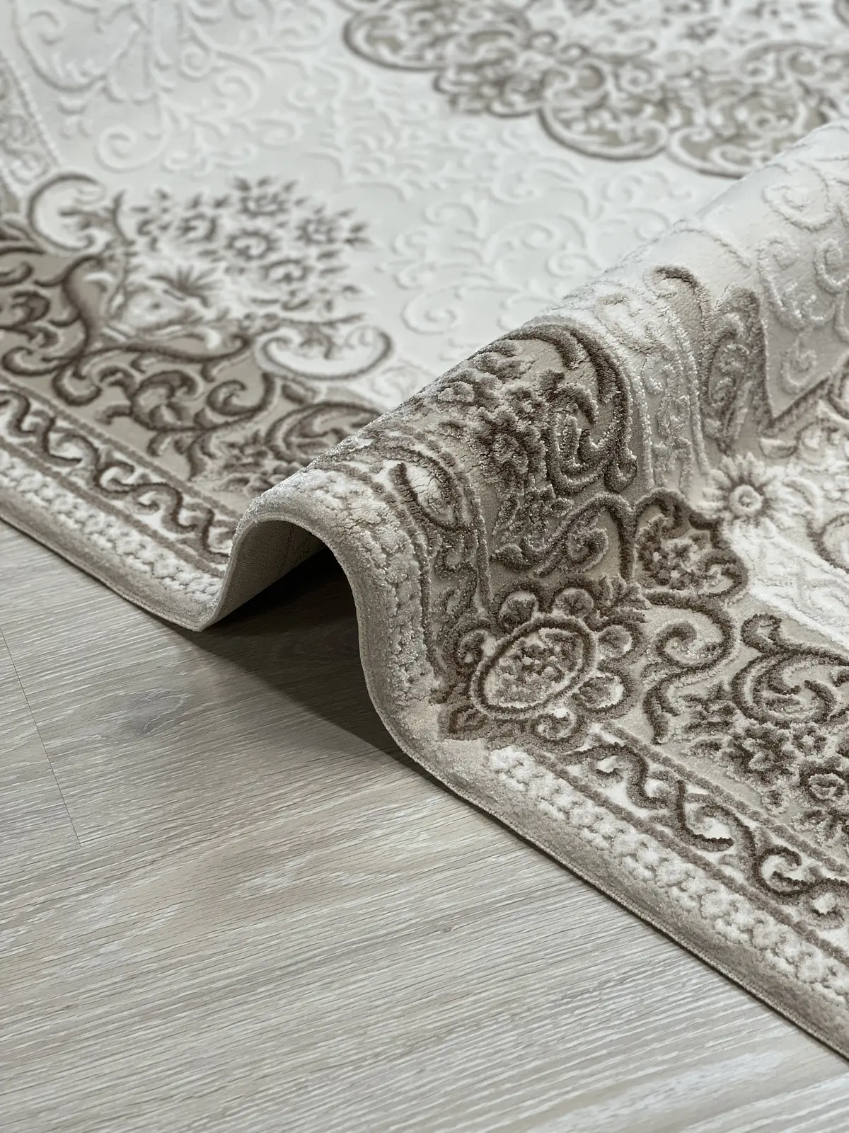 Килим із сучасним дизайном Solano beige / BROWN 8549A