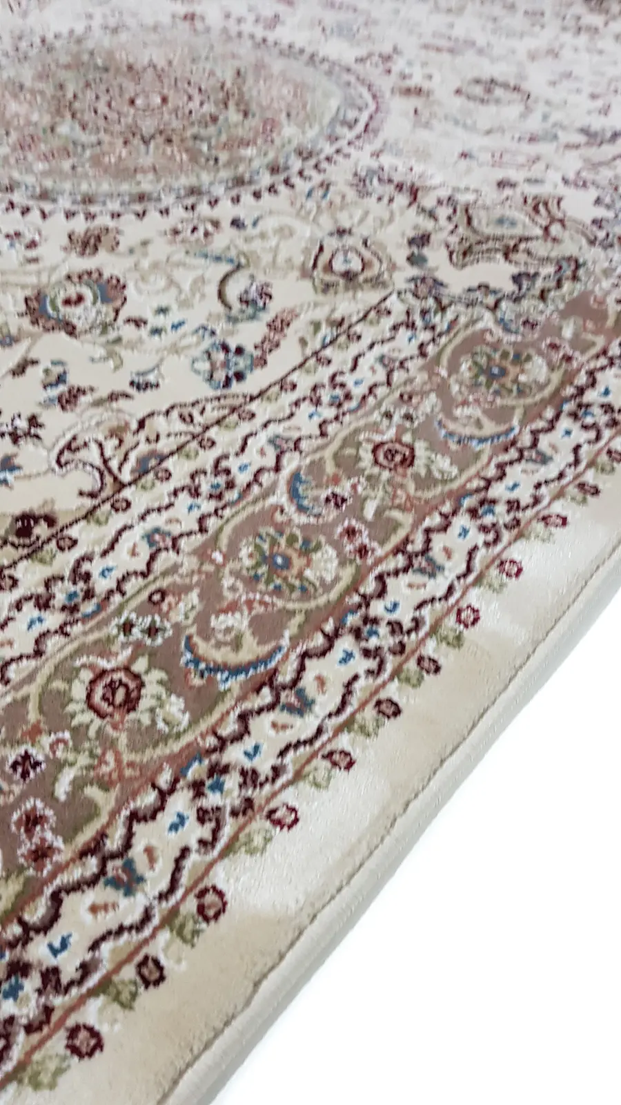 Класичний килим з іранським дизайном Persa Star Cream 3419H